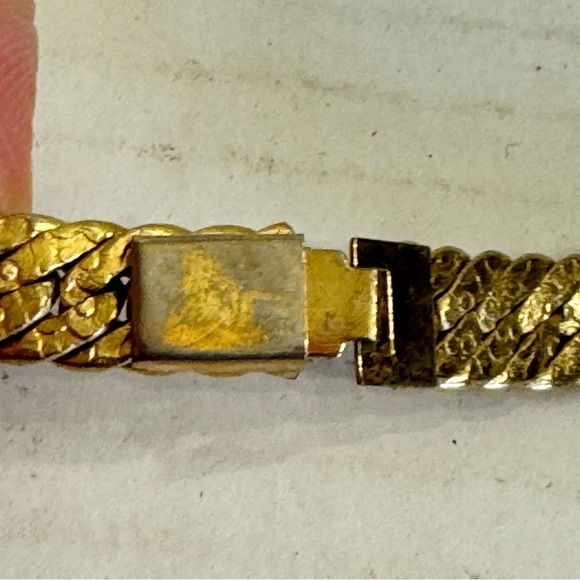 Vintage Necklace Gold Tone Herringbone Flat Chain Collar Costume Jewelry - Picture 13 of 15